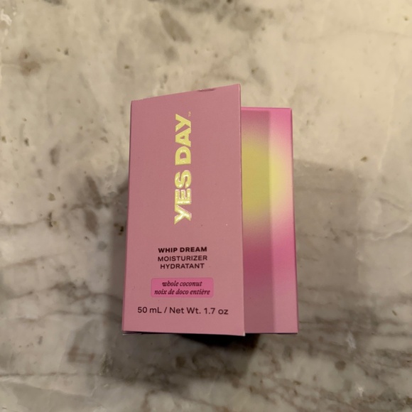 Yes Day Whip Dream Moisturizer - Picture 2 of 7